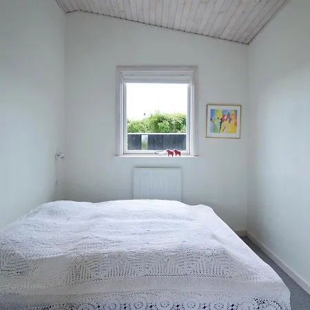 Three-bedroom Holiday In 펜션